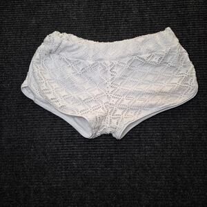 Low Rise White Lace Boho Mini Shorts Sz Medium
